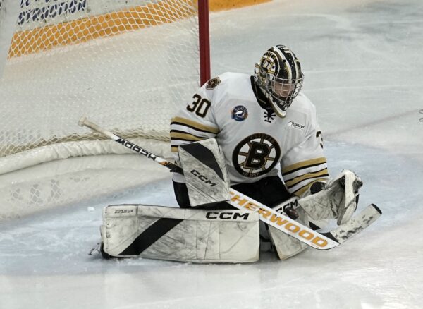 SUNDAY RECAP: Adams stellar in Bruins win