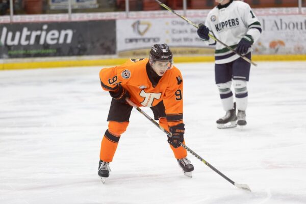 Terriers’ Zawatsky commits to Regina (USports)
